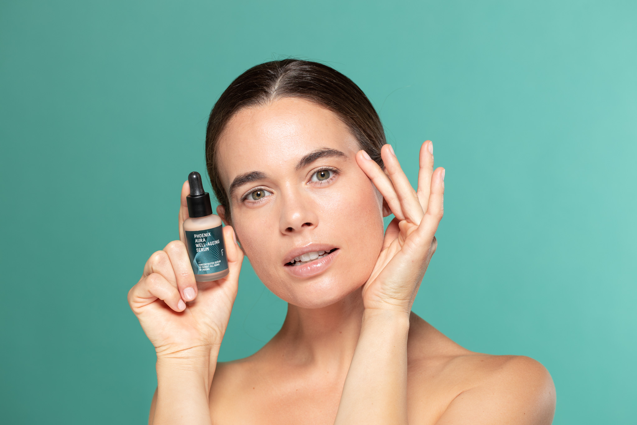 Campaña fotográfica Skincare Avanzado por Polarizador Estudio, detalle 4