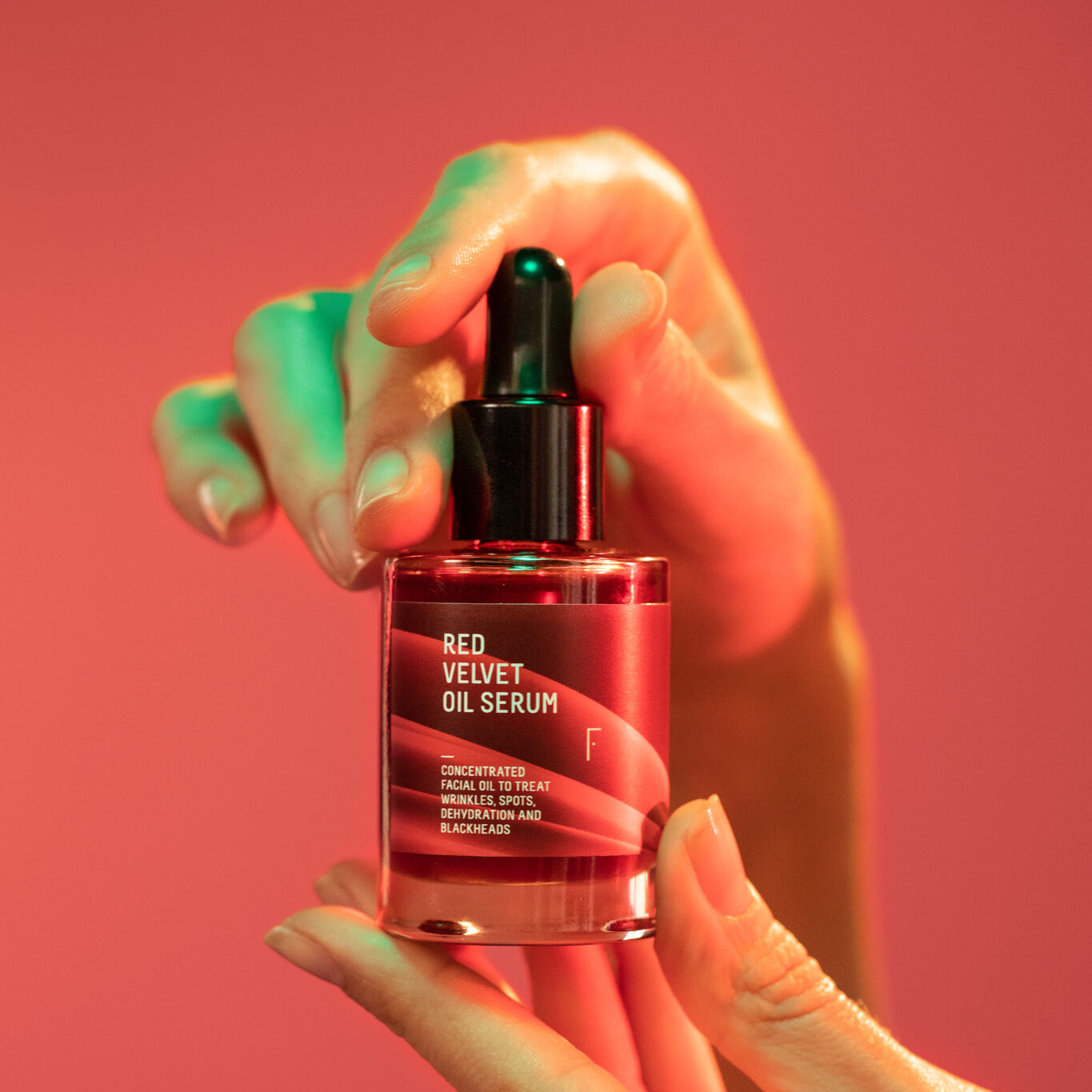 Campaña fotográfica Sérum por Polarizador Estudio, detalle 7