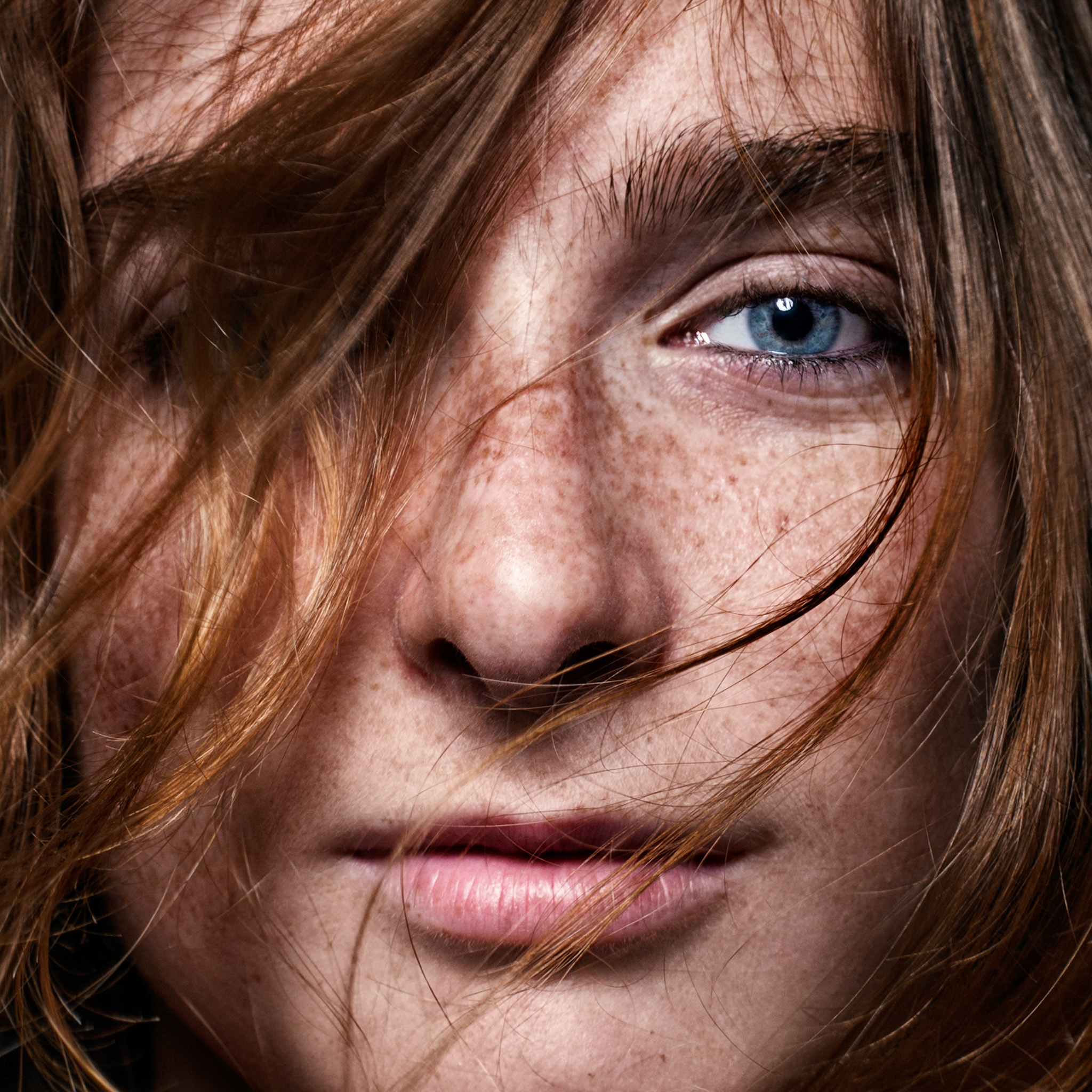 Book fotográfico de modelo Margot por Polarizador Estudio, detalle 3