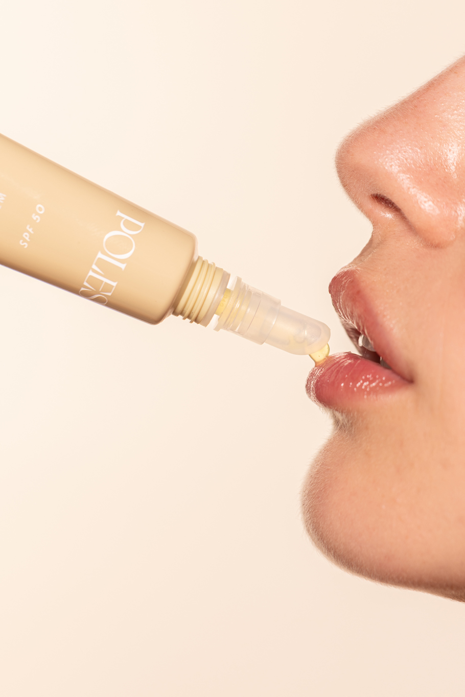 Campaña fotográfica Lip Balm por Polarizador Estudio, detalle 1