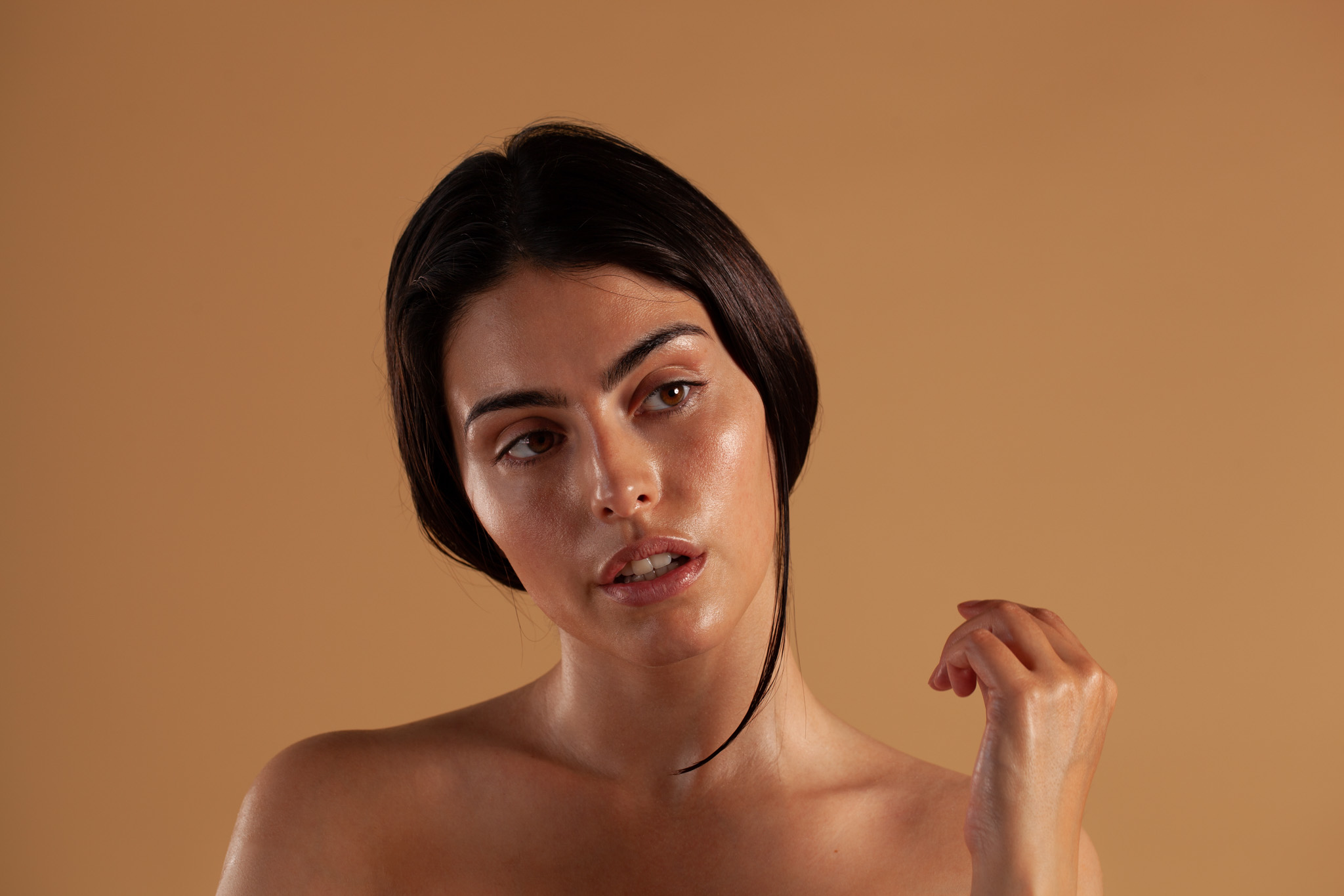 Campaña fotográfica Aceite Corporal por Polarizador Estudio, detalle 4
