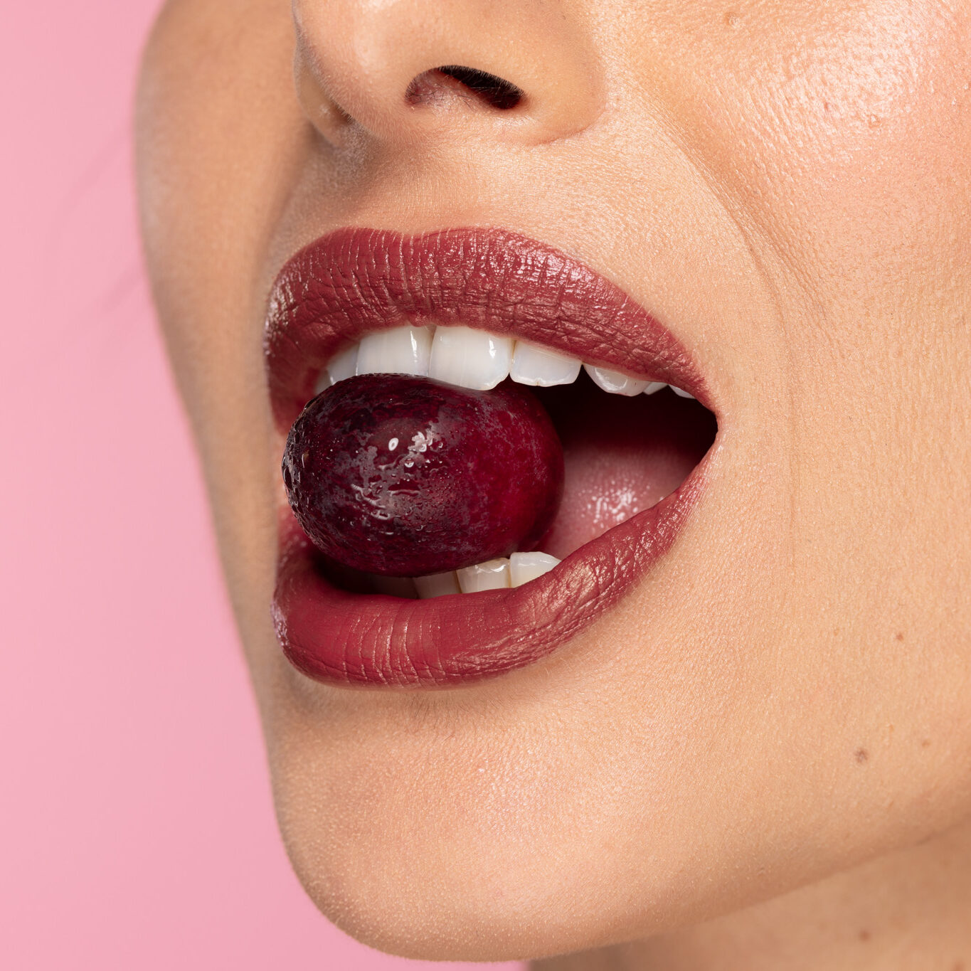 Campaña fotográfica Producto Makeup por Polarizador Estudio, detalle 4