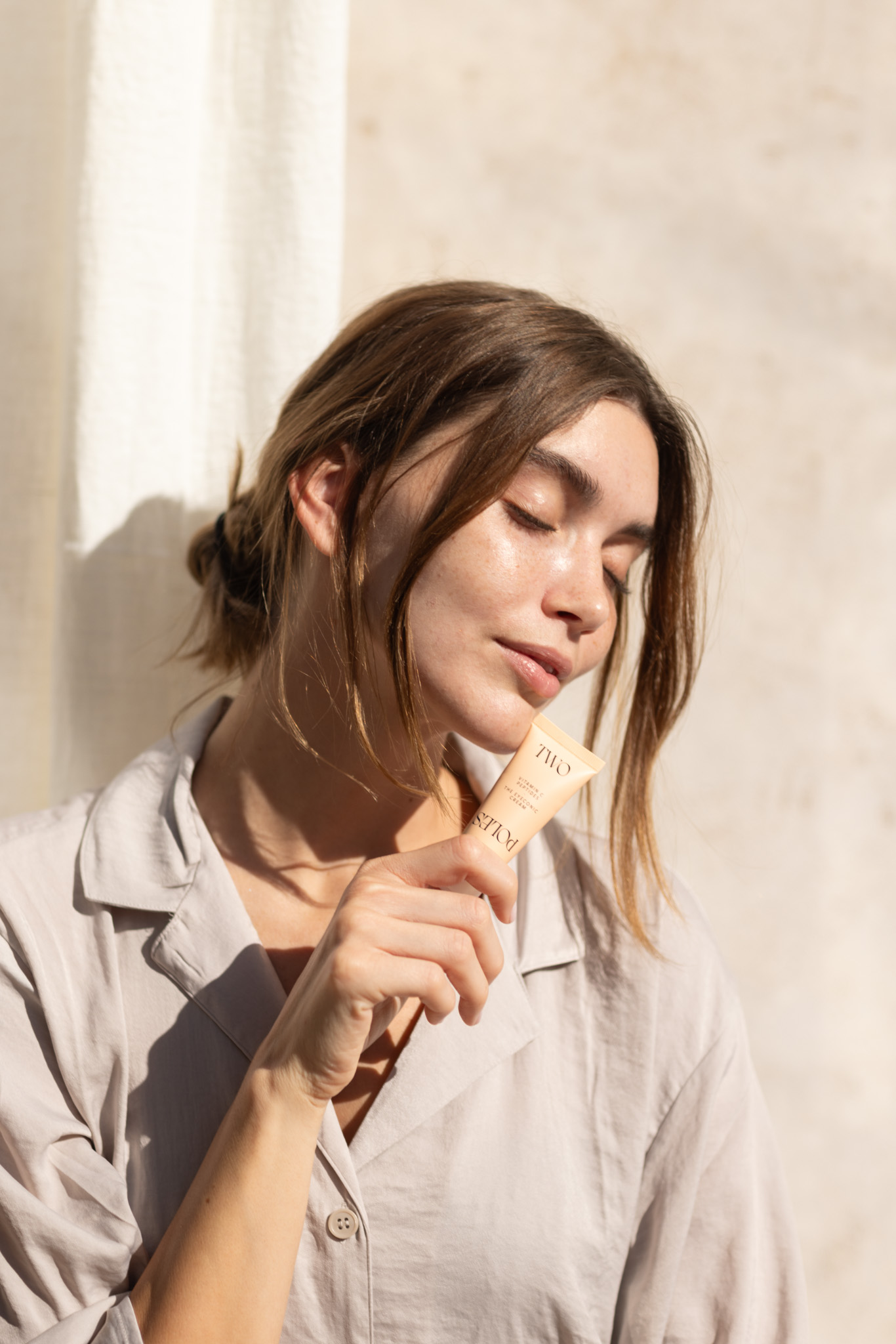 Campaña fotográfica con Luz Natural por Polarizador Estudio, detalle 3